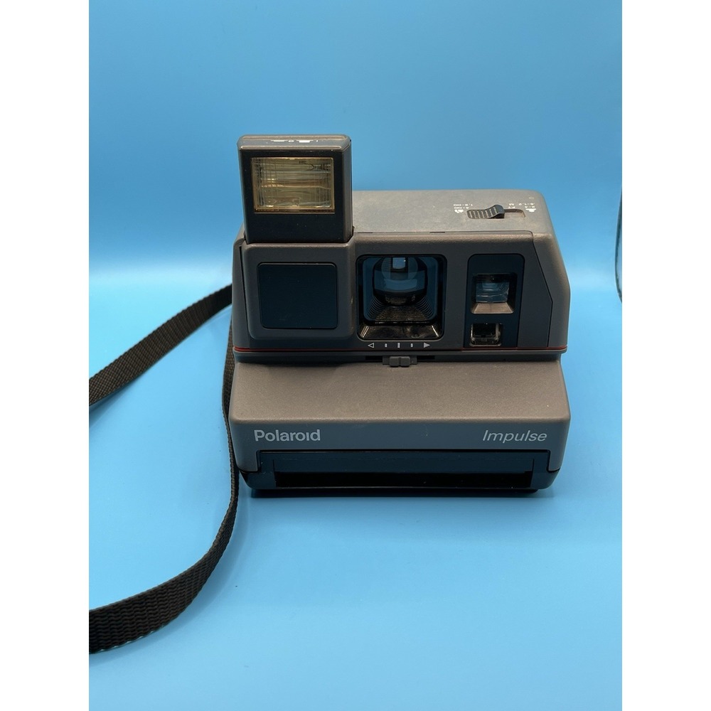 Polaroid 600 Impulse instant Camera System w/Built In Flash/Strap-Not Tested- - Picture 2 of 15